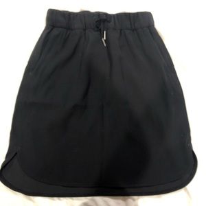 Lululemon On the Fly Skirt